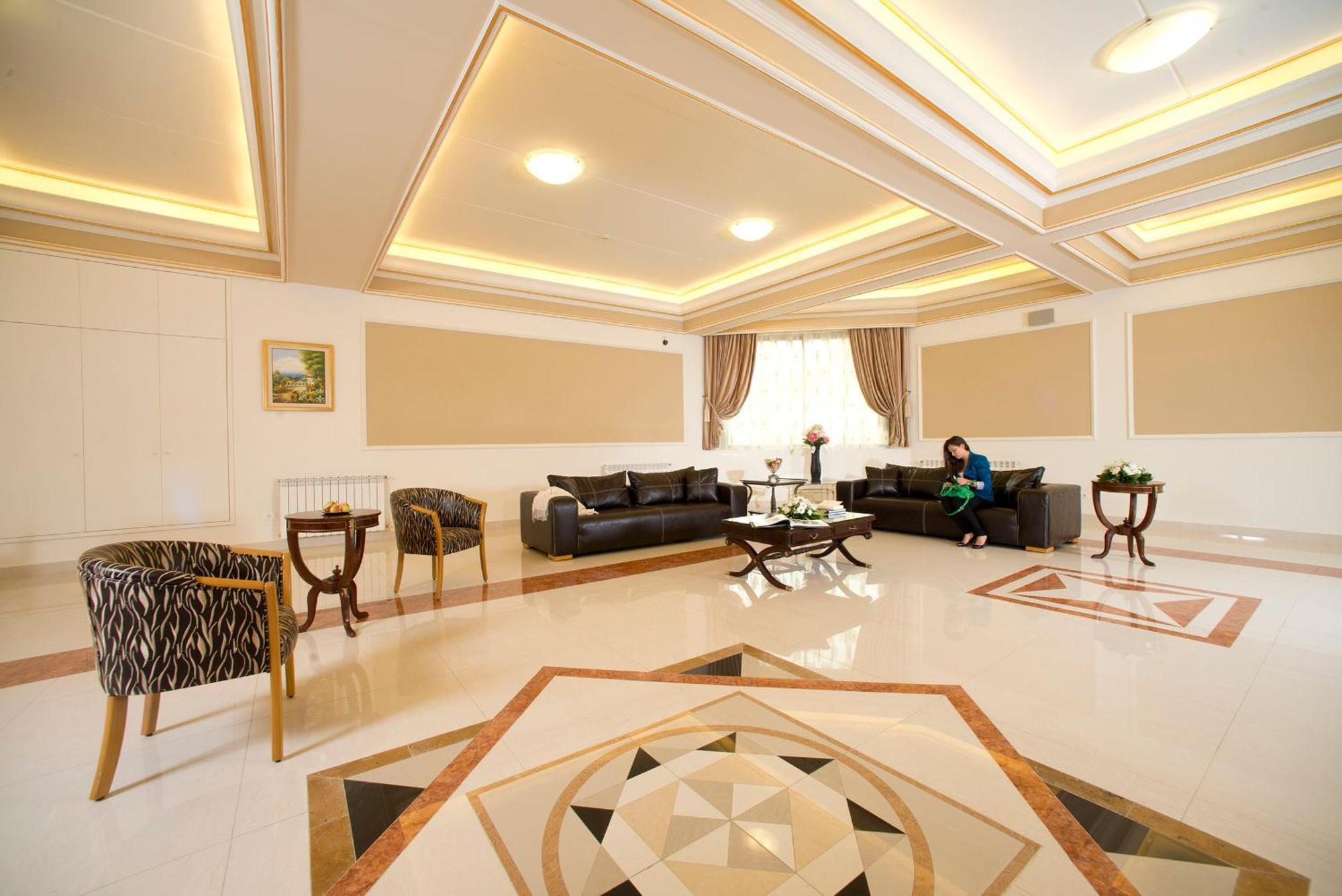 Liqaa Hotel Beirut Eksteriør billede
