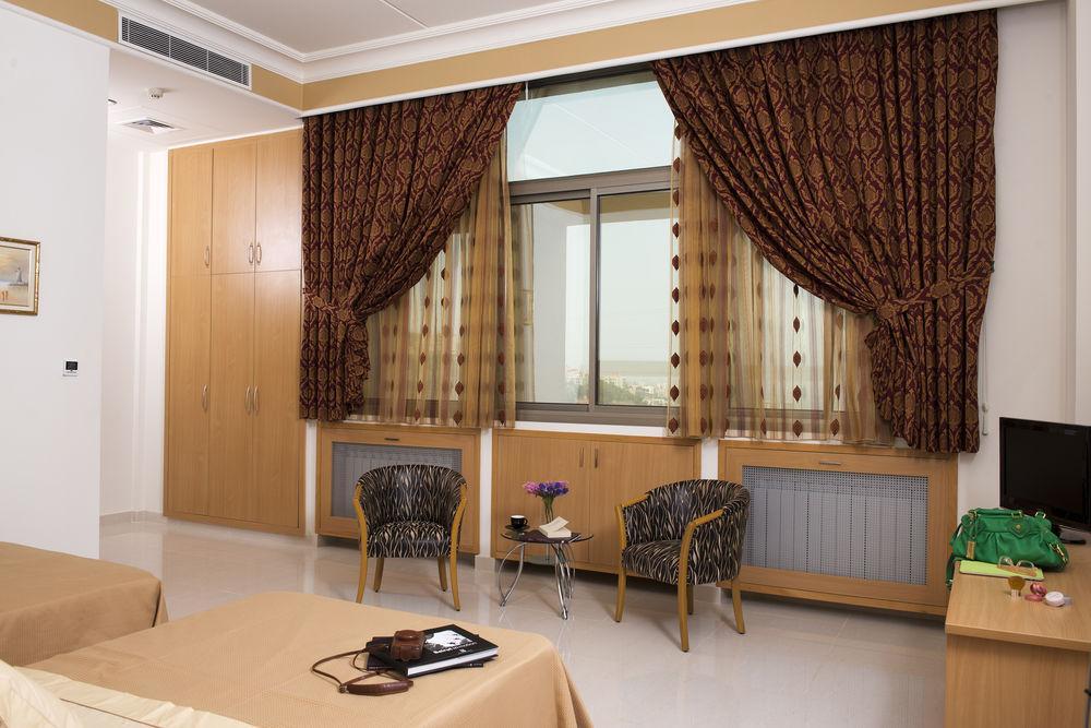 Liqaa Hotel Beirut Eksteriør billede